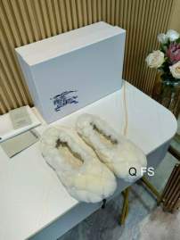 Picture of Burberry Shoes _SKUBurberrysz35-40NW12011848